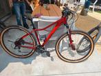 Rode Cube dames 54inch, Fietsen en Brommers, Fietsen | Mountainbikes en ATB, Ophalen, Zo goed als nieuw, Dames