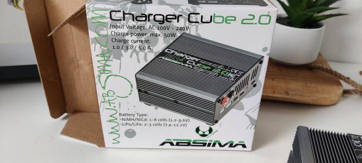 Absima Charger Cube 2.0 DEFECT, Hobby en Vrije tijd, Elektronica-componenten, Zo goed als nieuw, Ophalen of Verzenden