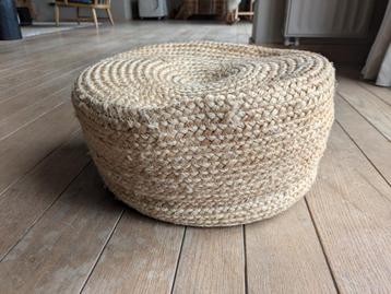 Joli pouf en jute, Enlèvement, Comme neuf