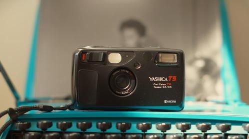 Yashica T5 - cult compact camera - Carl Zeiss T* 35mm f/3.5, Audio, Tv en Foto, Fotocamera's Analoog, Zo goed als nieuw, Compact