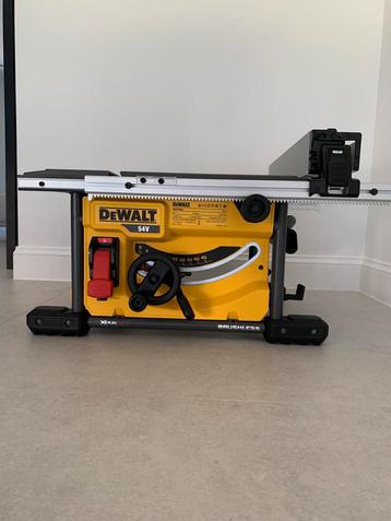 Dewalt zaagtafel XR FLEXVOLT beschikbaar voor biedingen