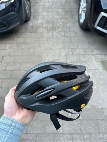 BBB cycling helm  beschikbaar voor biedingen