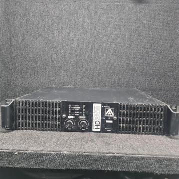 MASTER AUDIO  HD3200    2 x 1750 watt  Versterker

 beschikbaar voor biedingen