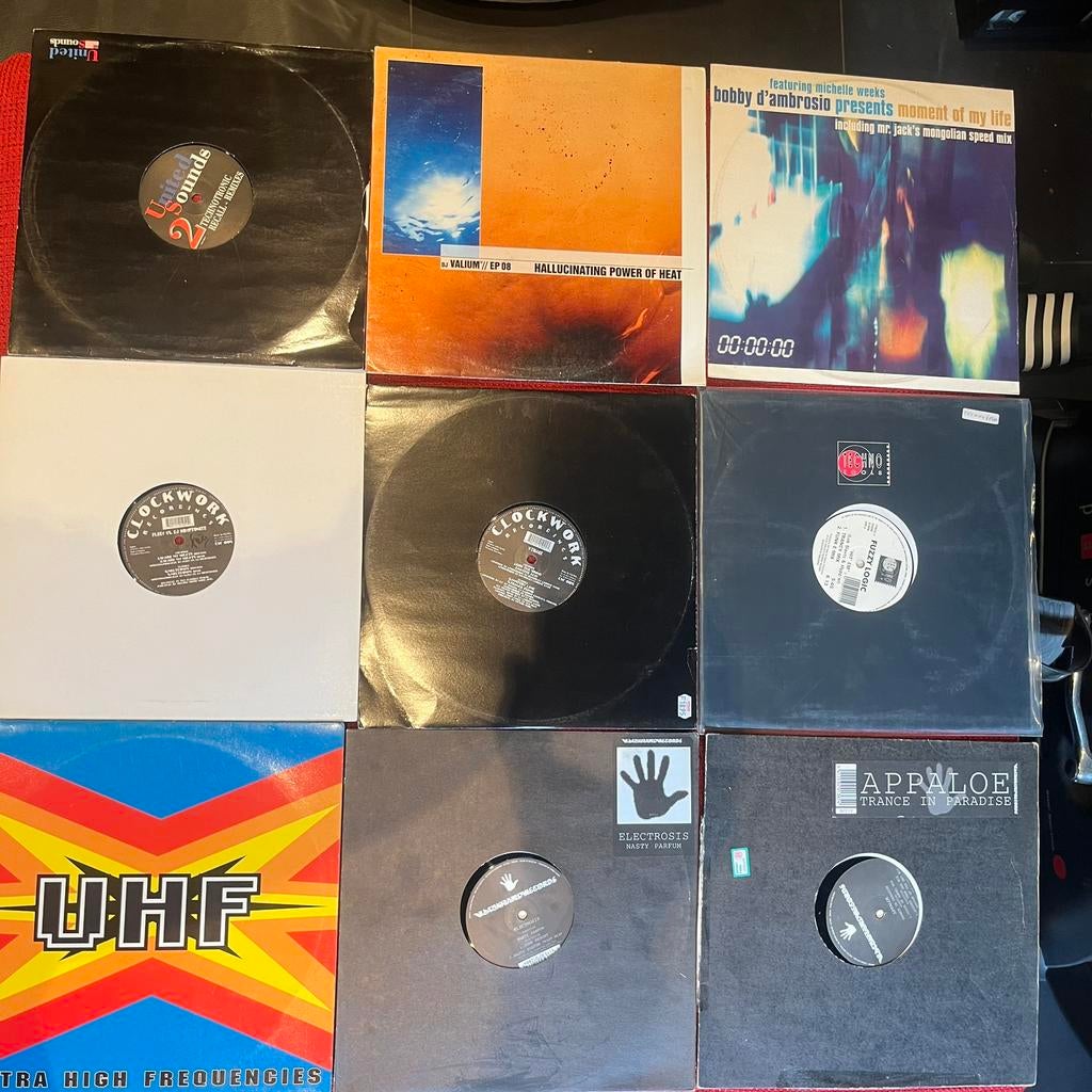 Vinyl 12” Belgian retro vinyls, CD & DVD, Vinyles | Dance & House, Comme neuf, Enlèvement ou Envoi