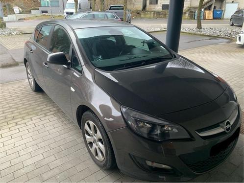 Opel Astra 1.6 cdti, Auto's, Opel, Particulier, Astra, Diesel, Berline, 5 deurs, Handgeschakeld, Zilver of Grijs, Ophalen