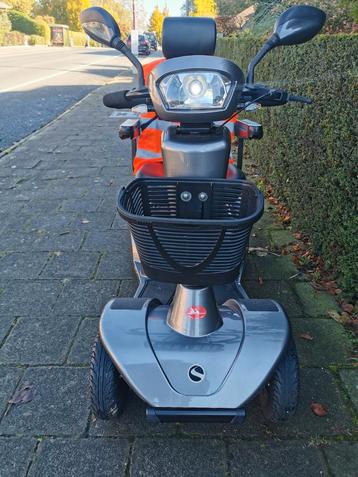 Scootmobiel streling S700 invalide scooter 0488826971  beschikbaar voor biedingen