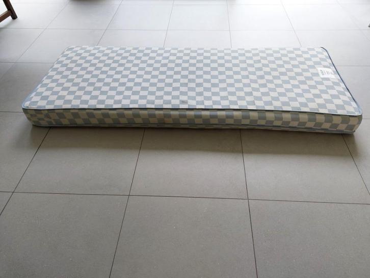 IKEA matras KALIF (1 persoon), Huis en Inrichting, Slaapkamer | Matrassen en Bedbodems, Zo goed als nieuw, Matras, 80 cm, 200 cm