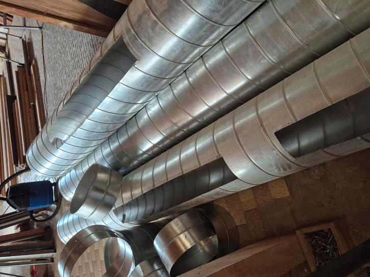 Spiraalbuizen afzuiging/verwarming, Doe-het-zelf en Bouw, Ventilatie en Afzuiging, Gebruikt, Ophalen