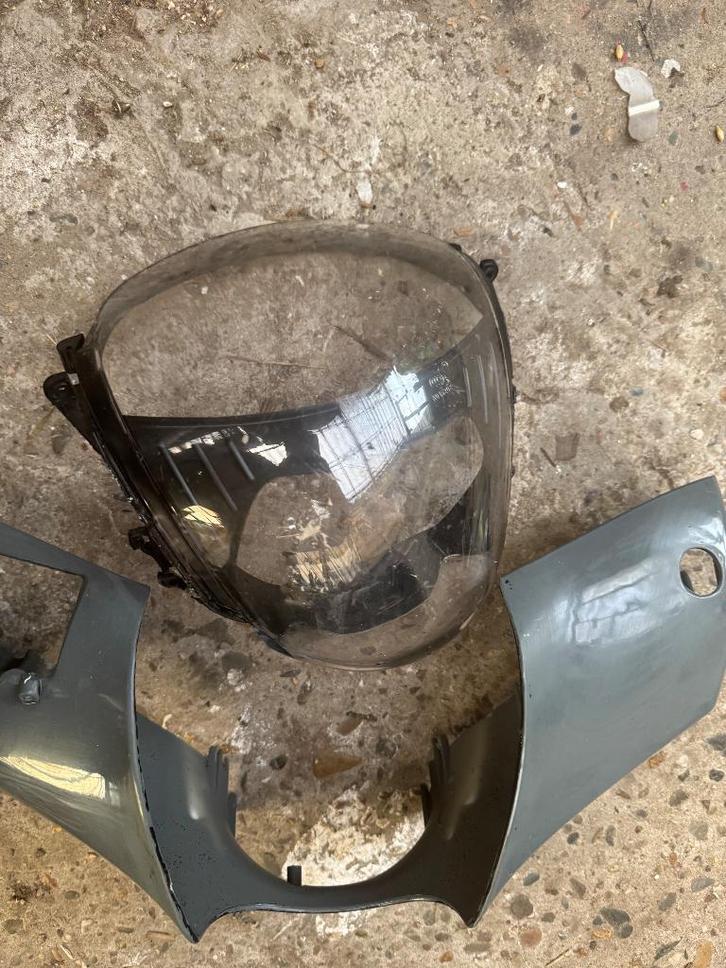 Piaggo zip onderdelen kappenset & onderdeel, Fietsen en Brommers, Overige Fietsen en Brommers, Zo goed als nieuw, Ophalen