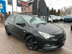 Opel Astra Sports Tourer 1.6cdti Black Edition 2017 Euro6b, Auto's, Voorwielaandrijving, https://public.car-pass.be/vhr/9415d641-4b64-4b14-b665-81b8fd7a30b3