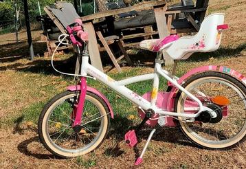 Meisjesfiets beschikbaar voor biedingen