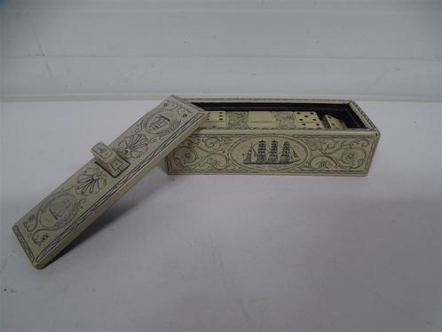 A6176 Vintage comoy's of london domino set, Hobby en Vrije tijd, Gezelschapsspellen | Overige, Gebruikt, Ophalen of Verzenden