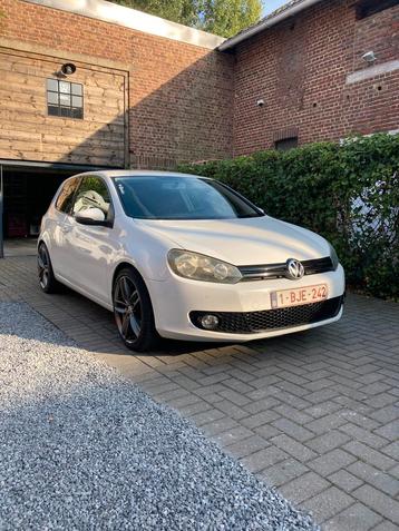 Golf 1.6 tdi bleumotion gekeurd voor verkoop.