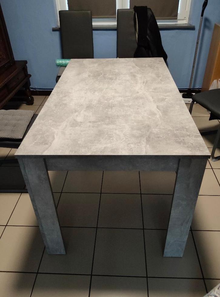 Table de salle à manger et 8 chaises, Maison & Meubles, Dénudé, Comme neuf, Enlèvement