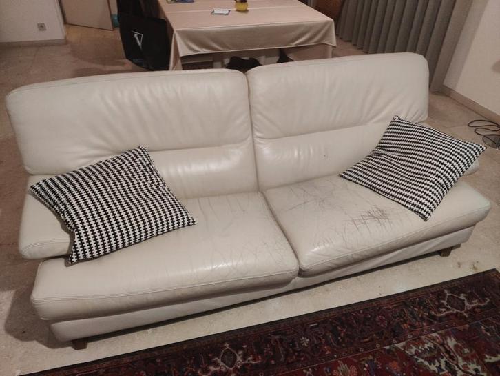 3-zit of 3,5 zit witte leren zetel van echt leer, Huis en Inrichting, Zetels | Zetels en Chaises Longues, Zo goed als nieuw, Hout