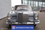 Mercedes-Benz 220 S | 1962 | Route 66 Auctions, Auto's, Oldtimers, Zwart, Mercedes-Benz, Bedrijf, Handgeschakeld