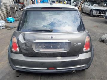 SLOTVANGER ACHTERKLEP Mini One / Cooper (R50) (51242754528), Gebruikt, Mini