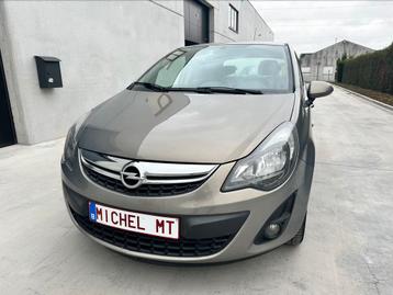 Opel Corsa 1.2i Benzine / 1 jaar garantie!