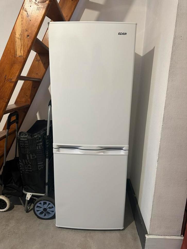 Frigo neuf acheter en 2025, Elektronische apparatuur, Koelkasten en IJskasten, Zo goed als nieuw, Ophalen of Verzenden