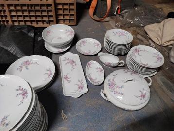 Tharaud Limoges servies 82-delig beschikbaar voor biedingen