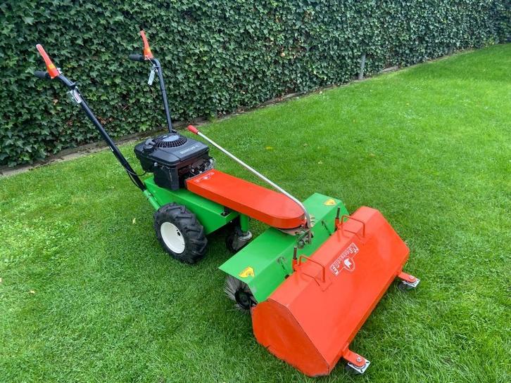 Veegmachine met opvangbak, Tuin en Terras, Veegmachines, Gebruikt, Ophalen