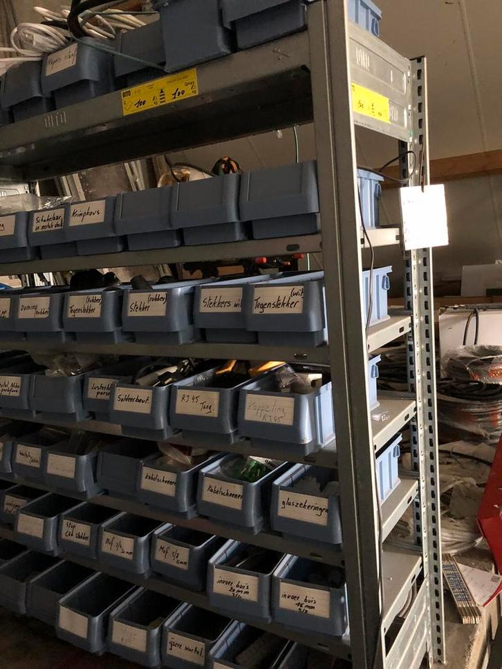 Metalen rekken Bito, Huis en Inrichting, Kasten | Stellingkasten, Zo goed als nieuw, Ophalen