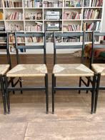 Chaises Cassina d apres le modele superllegera de Gio Ponti, Enlèvement