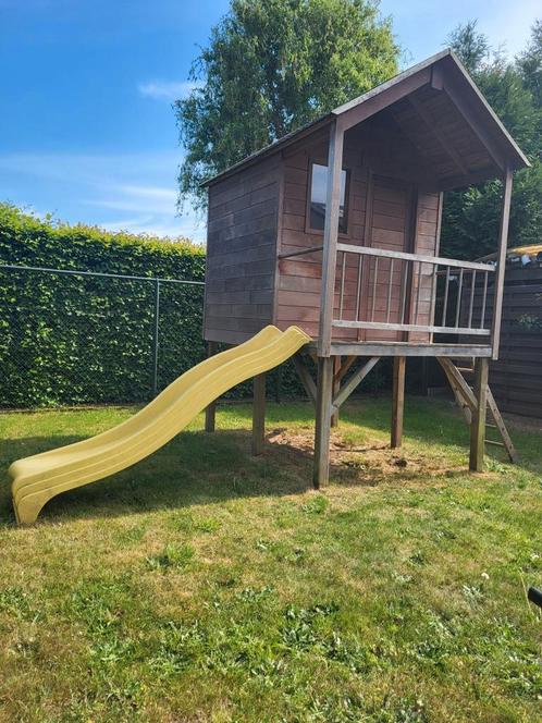 speelhuisje cederhout, Kinderen en Baby's, Speelgoed | Buiten | Speeltoestellen, Gebruikt, Glijbaan, Ophalen