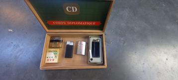 oude aanstekers beschikbaar voor biedingen