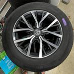 Z.g.a.n orginele Vw Tiguan 17 inch, Auto-onderdelen, Banden en Velgen, Ophalen, 17 inch, Band(en)