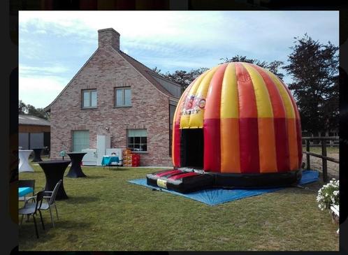 Disco springkasteel 5m, Kinderen en Baby's, Speelgoed | Buiten | Springkussens, Ophalen