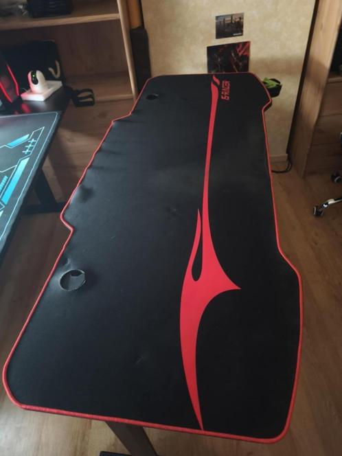 Bureau gamer, Huis en Inrichting, Bureaus, Zo goed als nieuw, Bureau, Ophalen