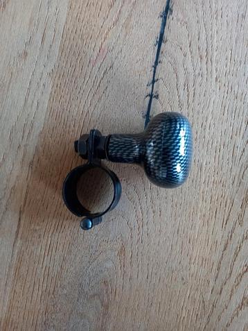 Stuurknuppel beschikbaar voor biedingen