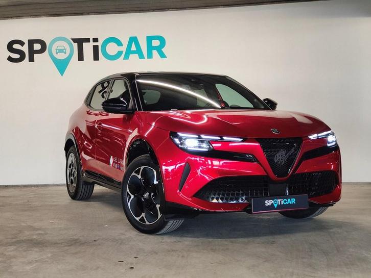 Alfa Romeo Junior Elettrica Speciale, Auto's, Alfa Romeo, Bedrijf, Adaptive Cruise Control, Airconditioning, Dodehoekdetectie