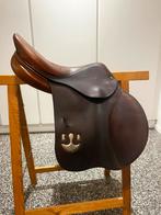 Selle Delgrange de 2021 taille 17,5, Animaux & Accessoires, Enlèvement, Utilisé, Obstacle