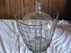 Bonbonne, dame Jeanne in wit glas +-85L + metalen frame, Antiek en Kunst, Antiek | Glaswerk en Kristal, Ophalen