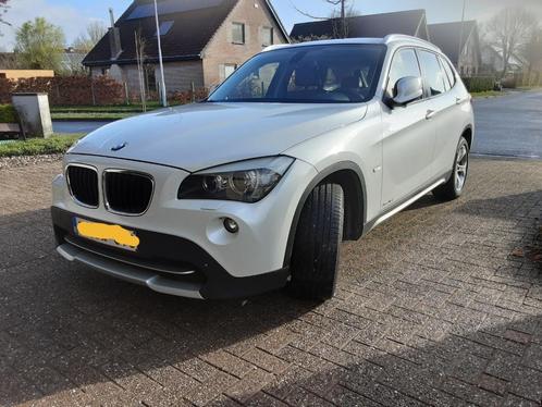 BMW X1 X DRIVE 4X4 AUTOM.+ OPTIES: 10.950 €, Autos, BMW, Particulier, X1, 4x4, ABS, Airbags, Air conditionné, Alarme, Ordinateur de bord