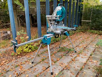 Makita Radiale afkortzaag LS1219L beschikbaar voor biedingen