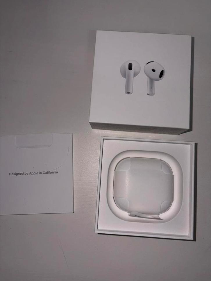 Airpods 4 + factuur van mediamarkt, Télécoms, Téléphonie mobile | Écouteurs, Comme neuf, Bluetooth, Enlèvement