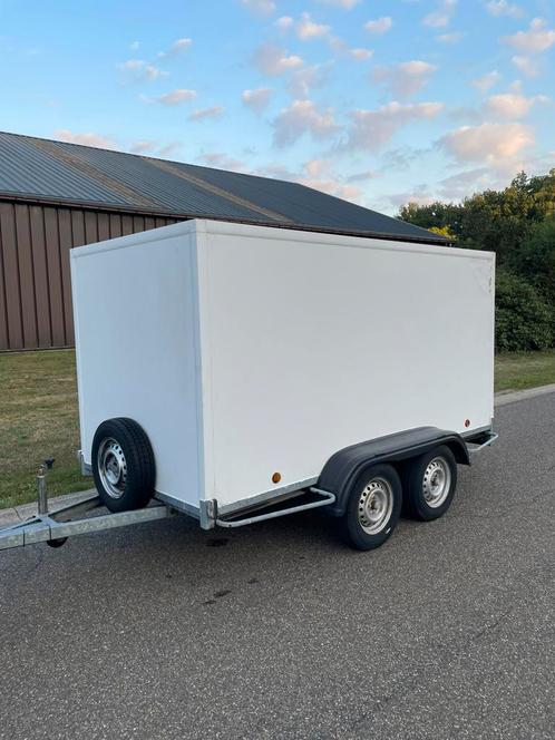 Gesloten dubbelas aanhangwagen 3,10 M, Auto diversen, Aanhangers en Bagagewagens, Ophalen