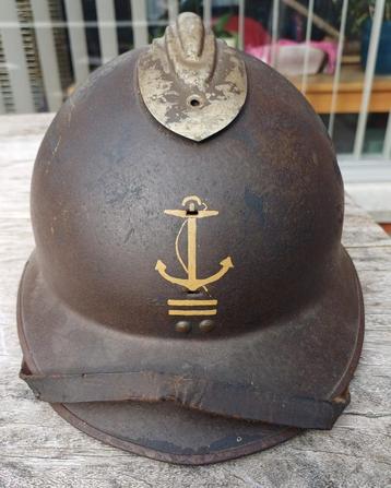 Franse adrian helm marine M26  beschikbaar voor biedingen