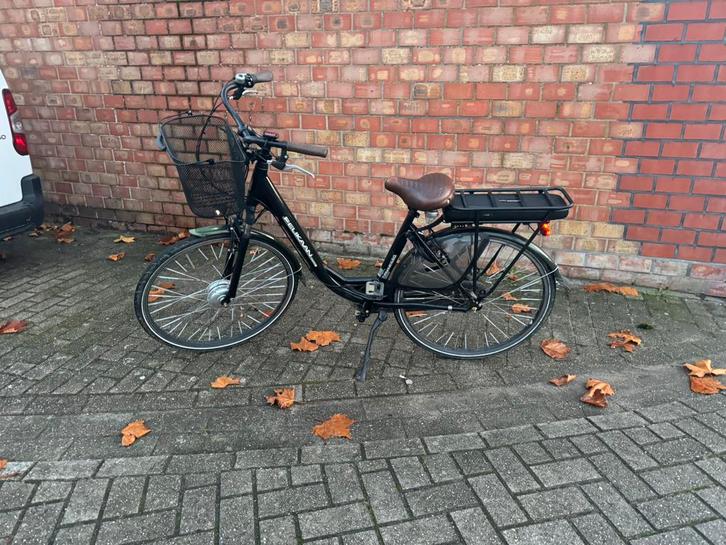 elektrische fiets pelikaan €420, Fietsen en Brommers, Fietsen | Dames | Omafietsen, Zo goed als nieuw, Ophalen