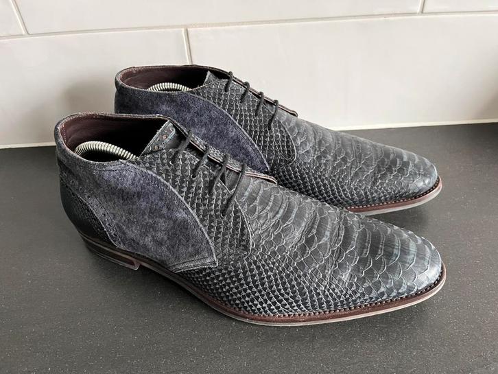 Floris van Bommel herenschoenen maat 10 / 44, Vêtements | Hommes, Chaussures, Comme neuf, Chaussures à lacets, Bleu, Enlèvement ou Envoi