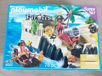 Playmobil 4007 Piratenvestiging superset beschikbaar voor biedingen