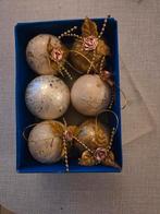 6 kerstballen in doos., Ophalen of Verzenden, Zo goed als nieuw