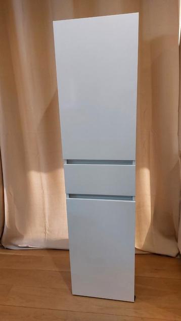 Meuble colonne salle de bain blanc brillant  beschikbaar voor biedingen