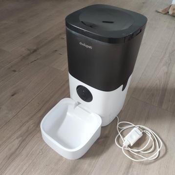 Automatische voederbak WIFI 6L/3kg beschikbaar voor biedingen