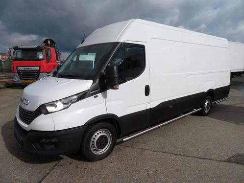 Iveco Daily 35 S 14 A8 (bj 2021), Auto's, Bestelwagens en Lichte vracht, Particulier, Te koop, ABS, Airconditioning, Trekhaak