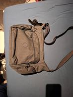 Kipling tas nieuw, Enlèvement