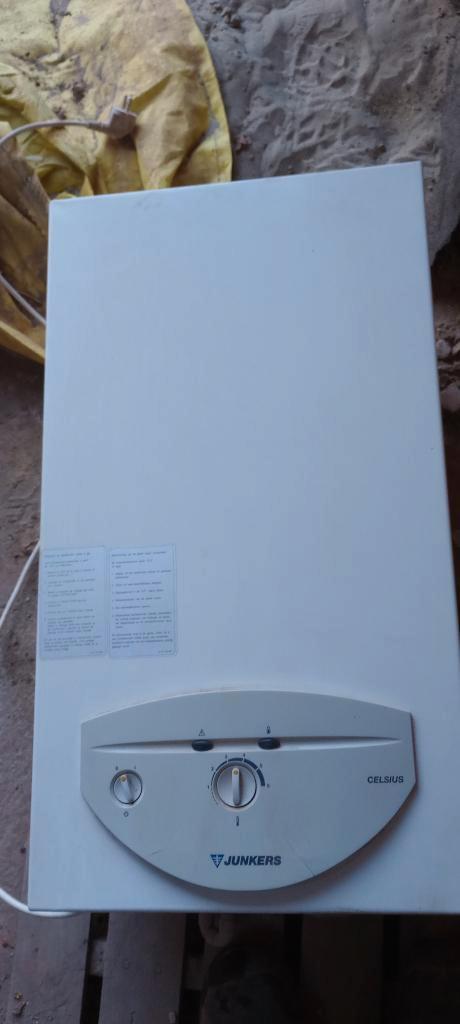 Junkers doorstroomgasboiler, Doe-het-zelf en Bouw, Chauffageketels en Boilers, Gebruikt, Geiser, Aardgas, Onbekend, Ophalen